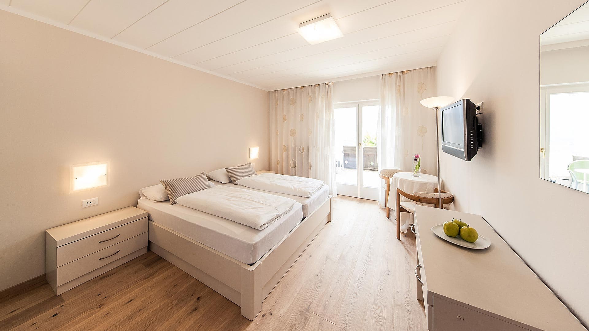 Typ B – „Über den Dächern von Meran - Bild 1